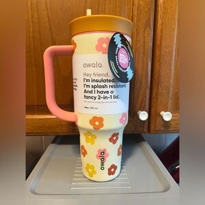 *NEW* Owala 40oz. Birthday Bash Petals for Peace water bottle